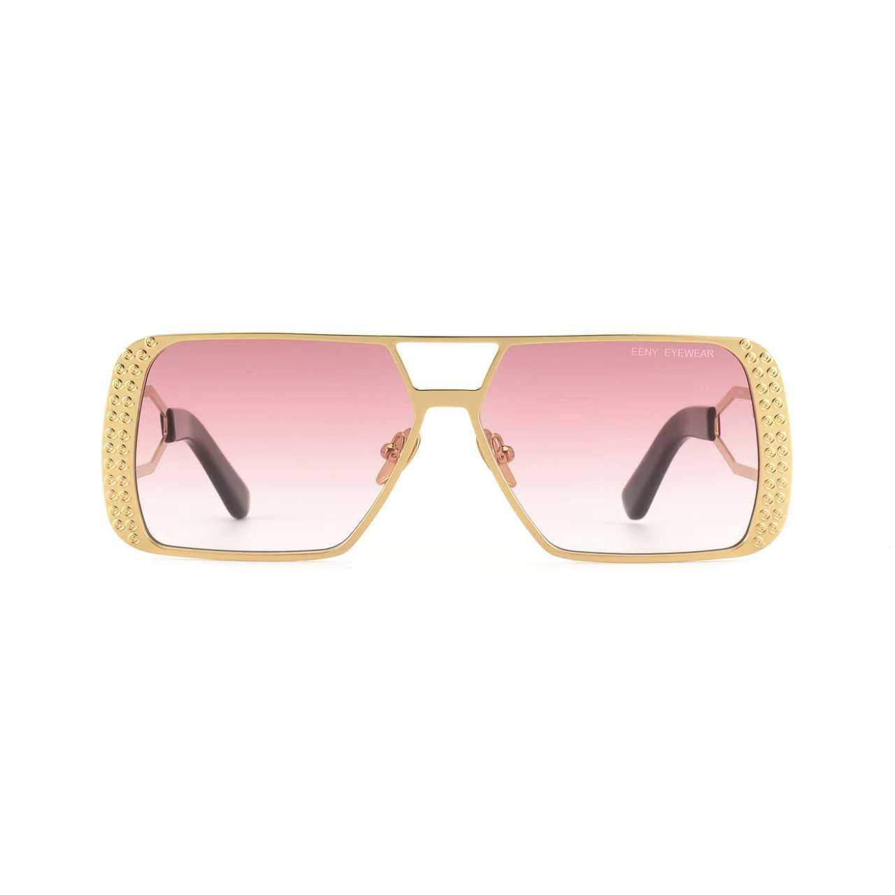 ROYALE EXCLUSIVE EYES. INC
