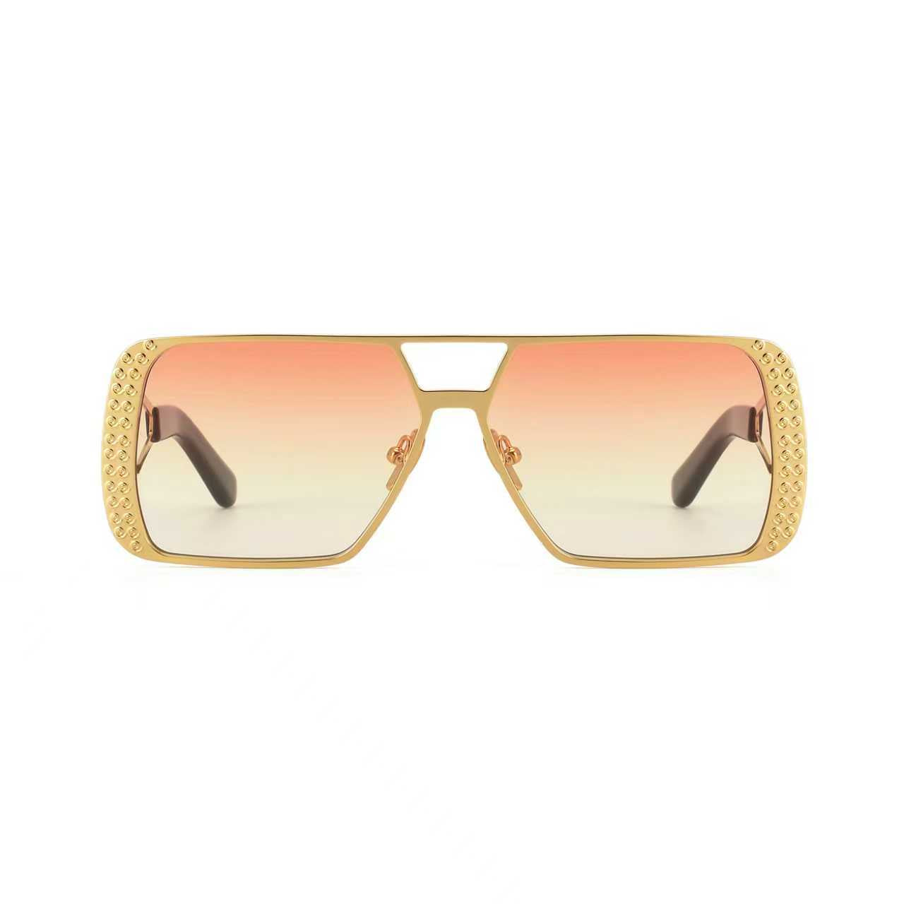 ROYALE EXCLUSIVE EYES. INC