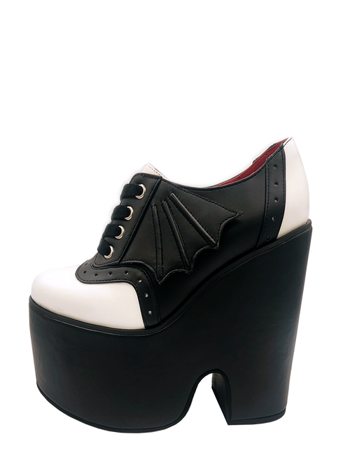 Batty Oxford Charla Tedrick