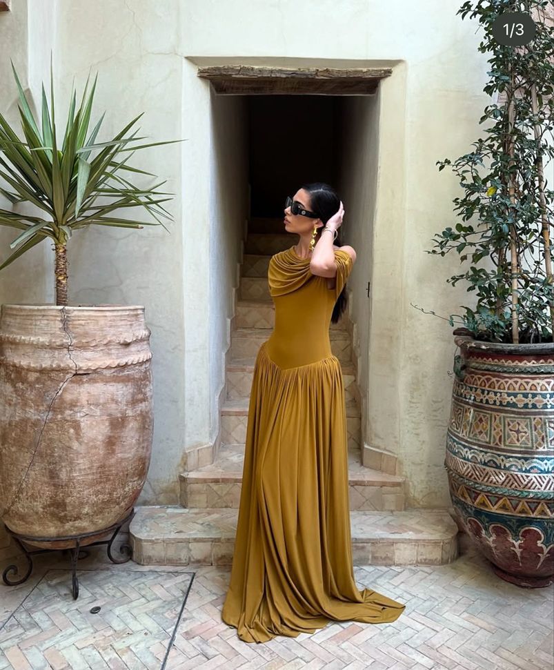 Spring Summer Light Luxury off Shoulder Waist Slimming A line Elegant High Grade Dress Bella Mia