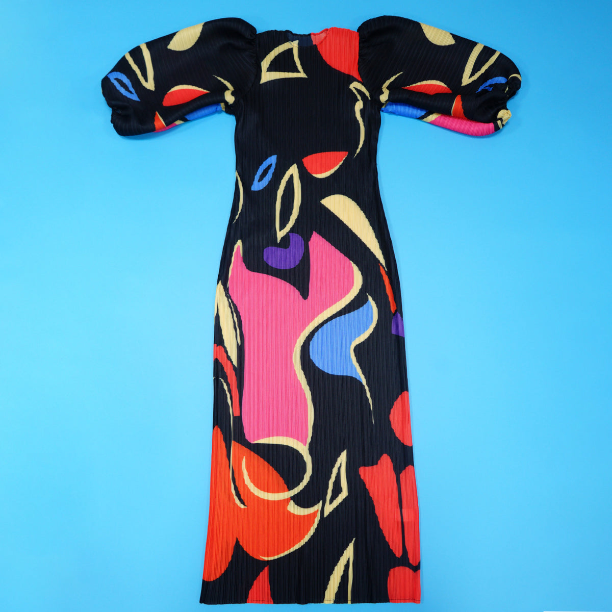Women Wear Lantern Sleeve Pleated Dress