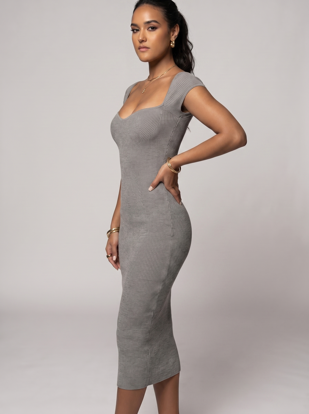 Self-Made Girl Gray Knitted Midi Dress